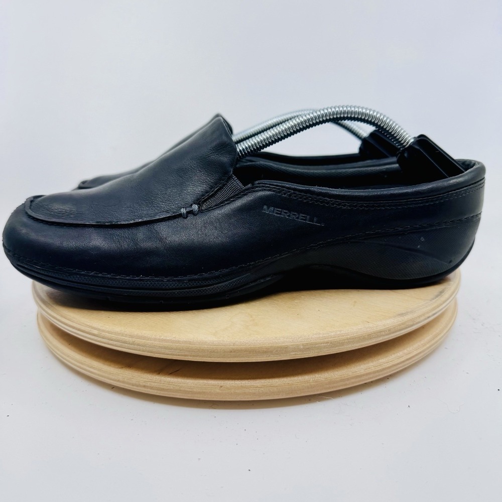 Merrell Leather Loafers Womens 9.5 Black Basso Slip On Moc Toe Comfort Shoes